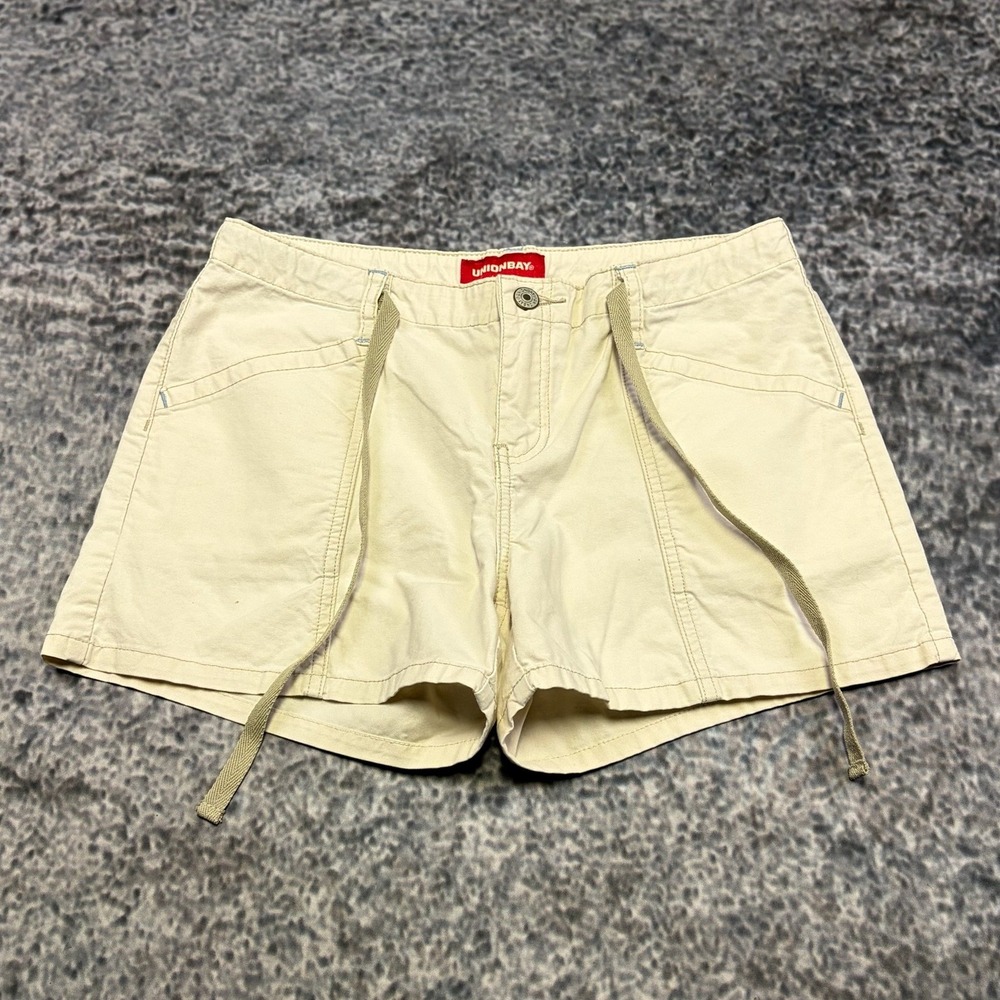 VTG Unionbay Shorts Womens 7 (30") Cream Low Rise Mini Micro Utility Y2K